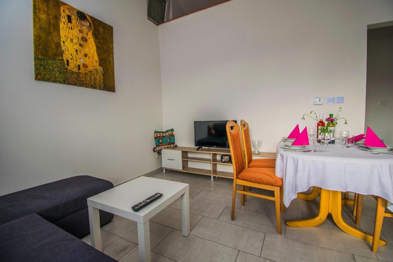 Apartments Relax Near אופטיה מראה חיצוני תמונה