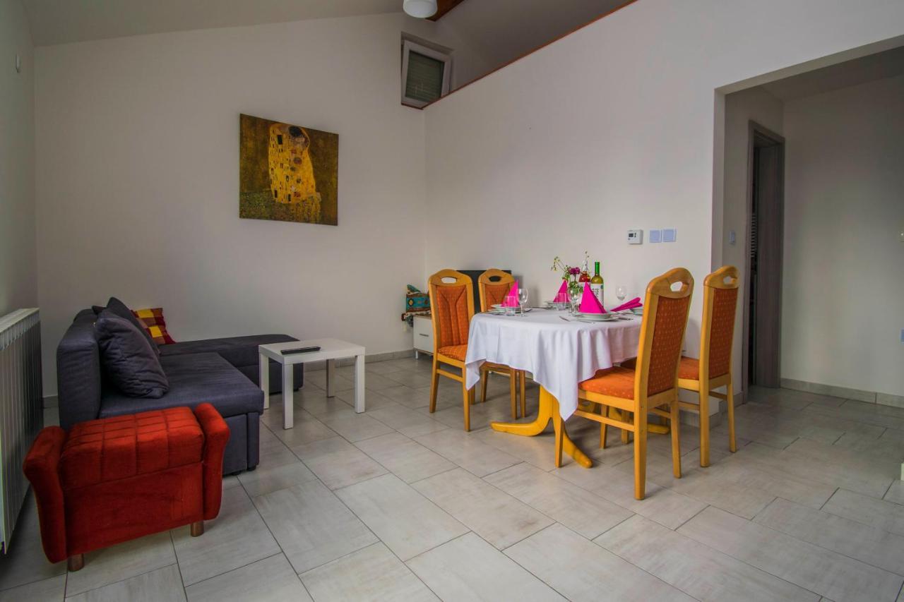 Apartments Relax Near אופטיה מראה חיצוני תמונה